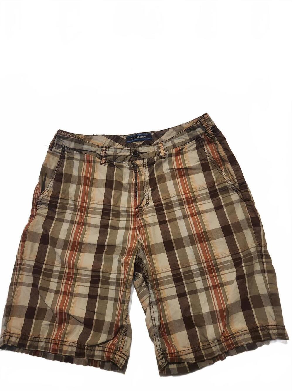 Croft and Barrow Tan Striped Shorts. Mens Size 32. 8 inch inseam Great condition